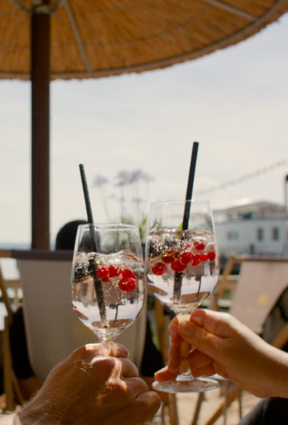 Drinks mit Blick auf den Ammersee